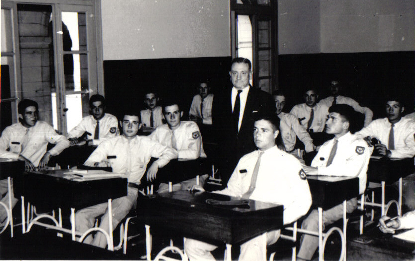 Capitán Héctor Cáceres — Colegio Militar de la Nación